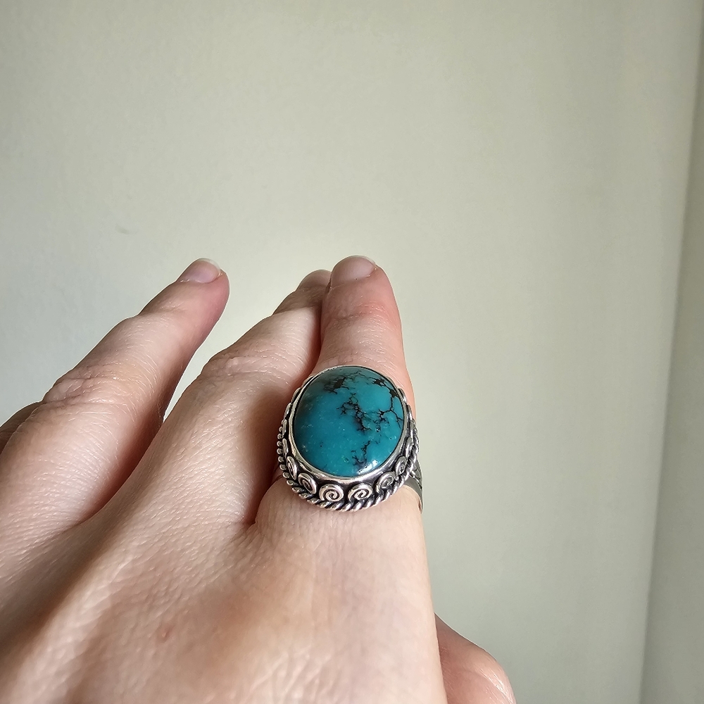 Turquoise Sterling Silver Ring 7.75 - Picture 6 of 11